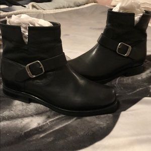 Frye bootie